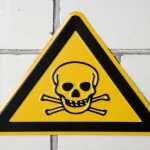 علائم هشداردهنده آزمایشگاه